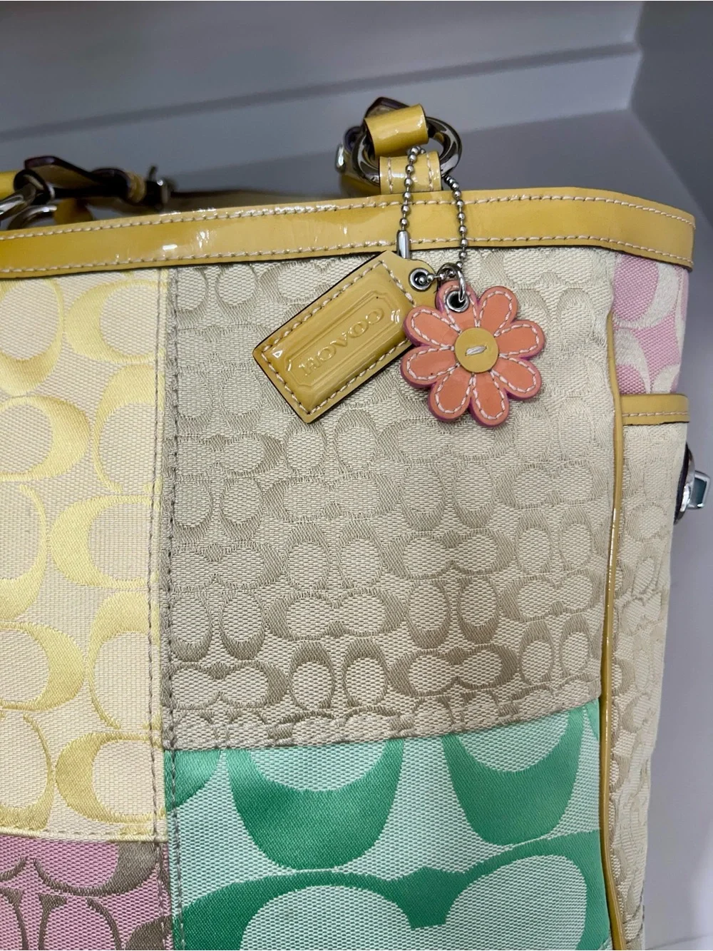 Coach Spring Y2K Signature Pastel Patchwork Turnlock Gallery Tote Shoulder Bag